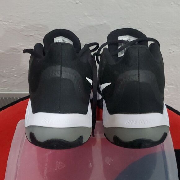 Nike Renew Elevate in Black & White Men's Size 8 - Picture 8 of 12